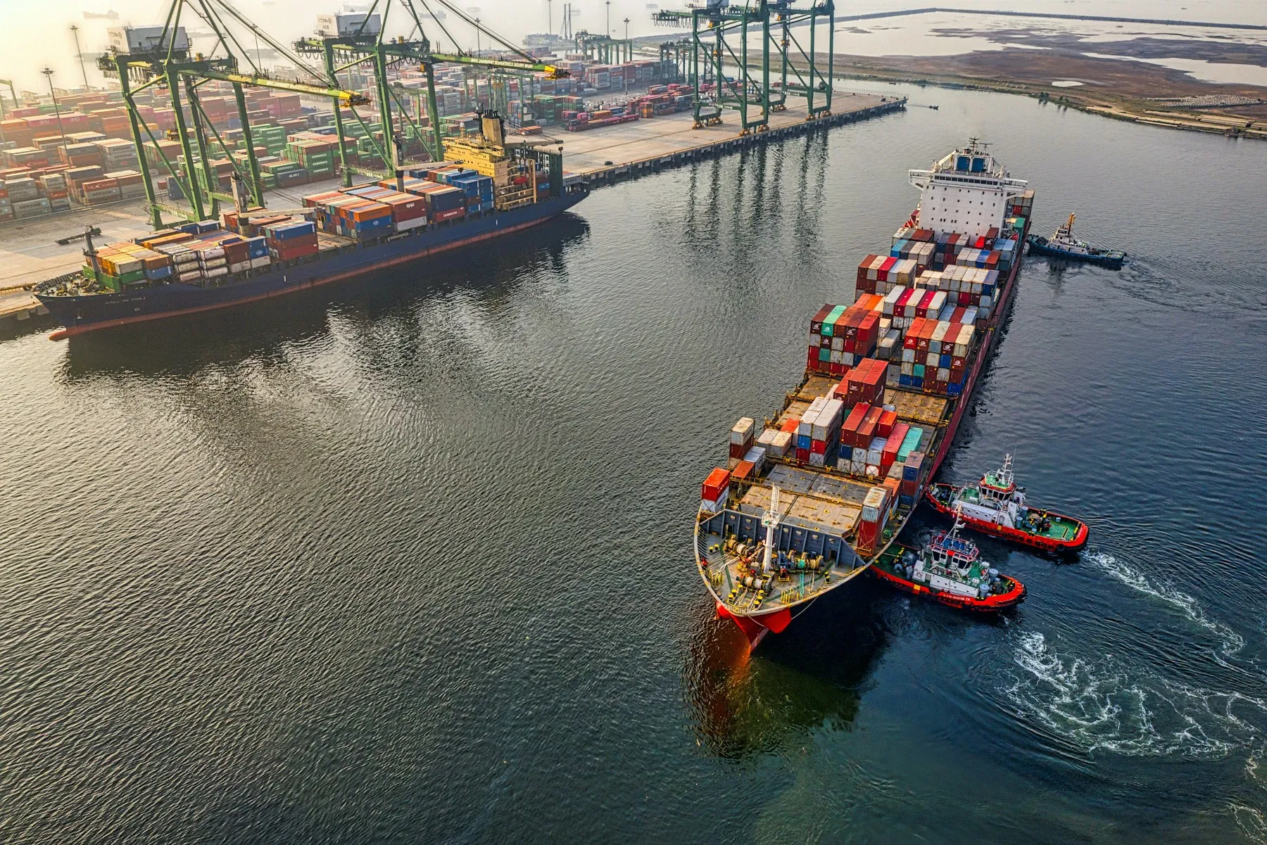 Port operation connected to Power BI reports