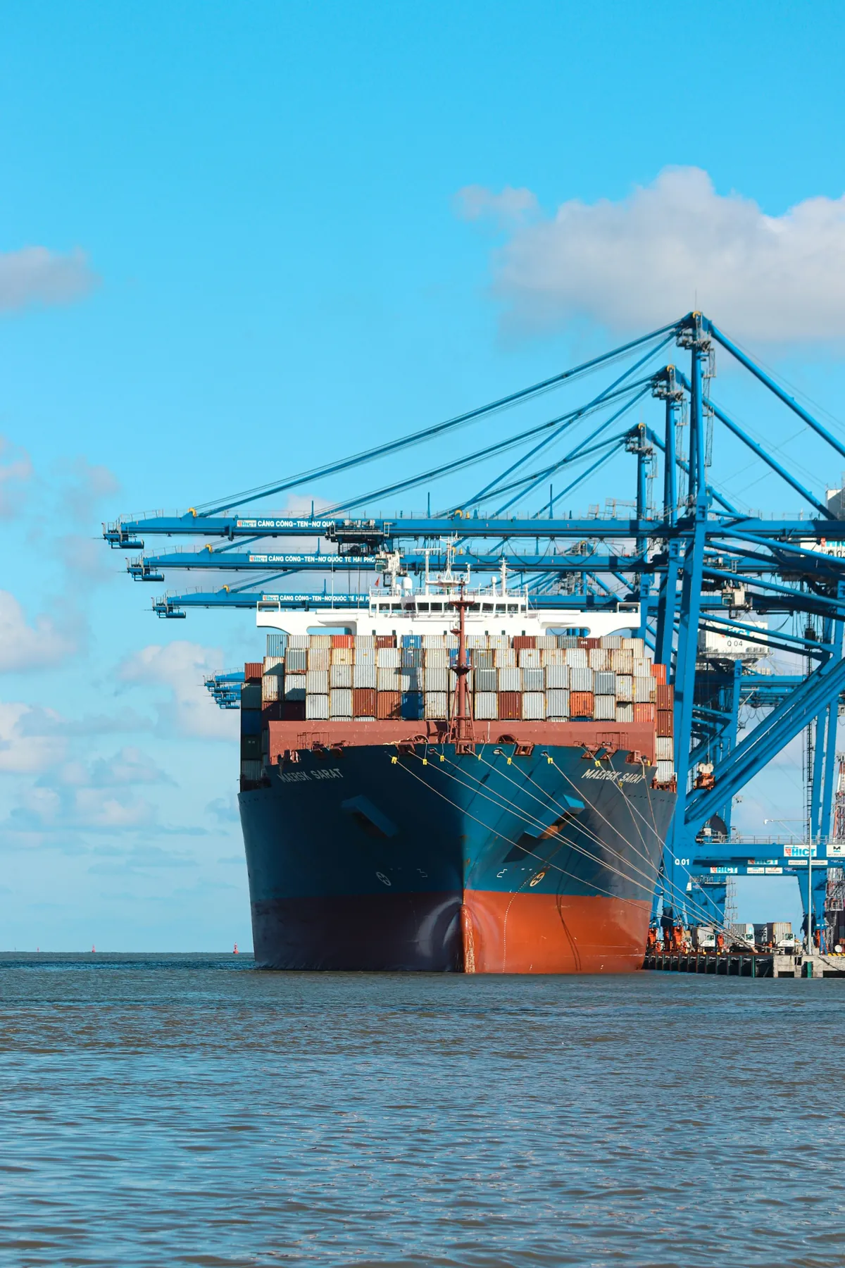 Belfast Harbour operations dashboard built with Power BI
